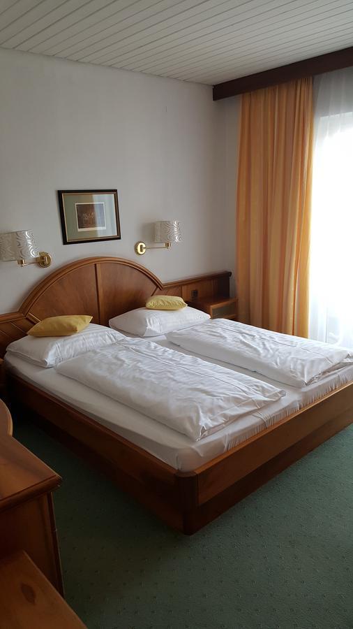 Hotel Kanz Філлах Екстер'єр фото